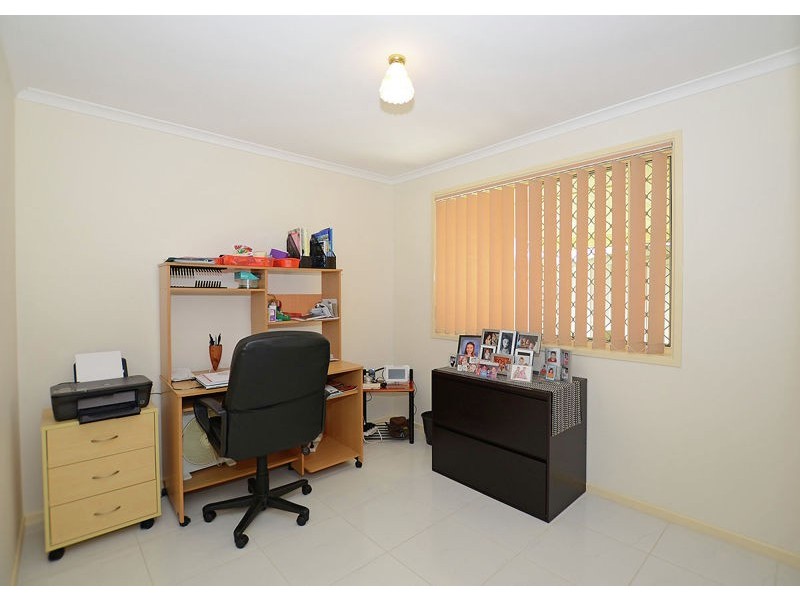 3 Vicki Parade, Torquay QLD 4655