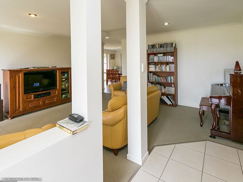 11 Golden Grove Court, Eli Waters QLD 4655