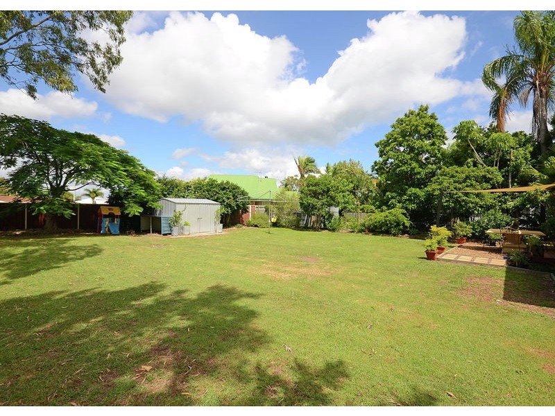 7 Helsham Street, Point Vernon QLD 4655