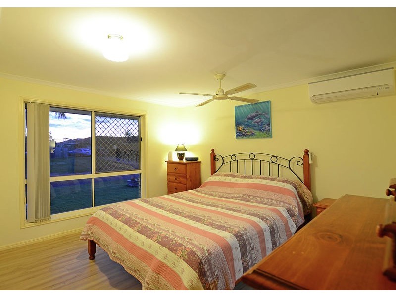 5 Sonder Street, Urangan QLD 4655