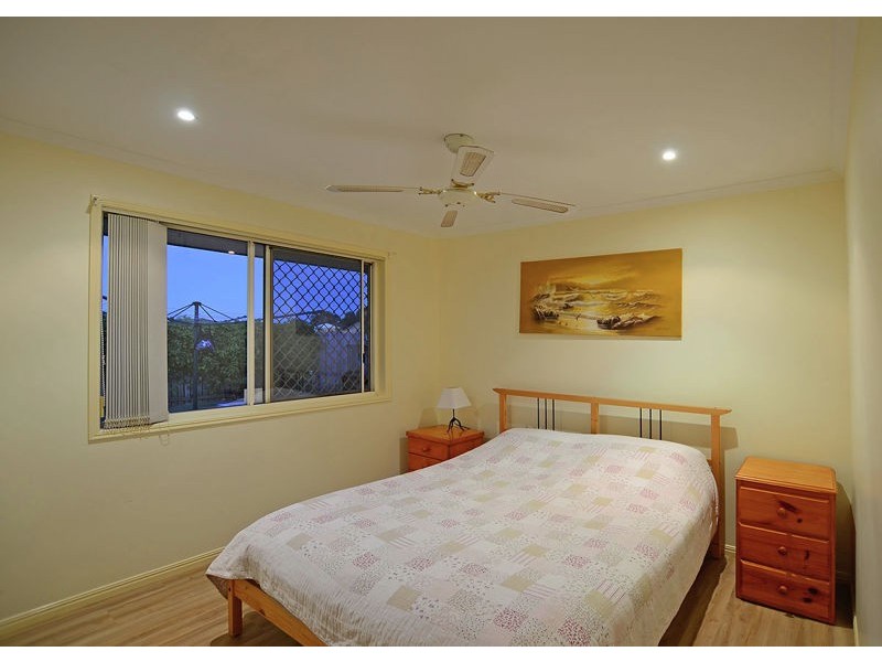 5 Sonder Street, Urangan QLD 4655
