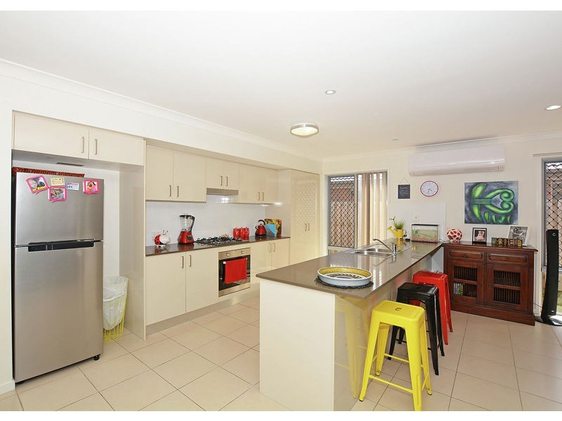 50 Augustus Boulevard, Urraween QLD 4655