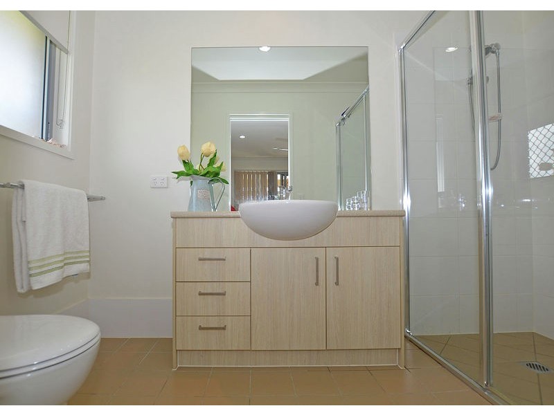 50 Augustus Boulevard, Urraween QLD 4655