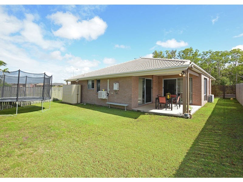 50 Augustus Boulevard, Urraween QLD 4655