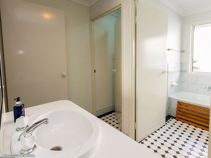 19 Campbell Street, Torquay QLD 4655