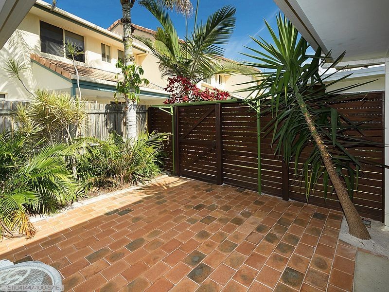 19 Campbell Street, Torquay QLD 4655