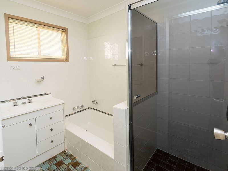 19 Campbell Street, Torquay QLD 4655