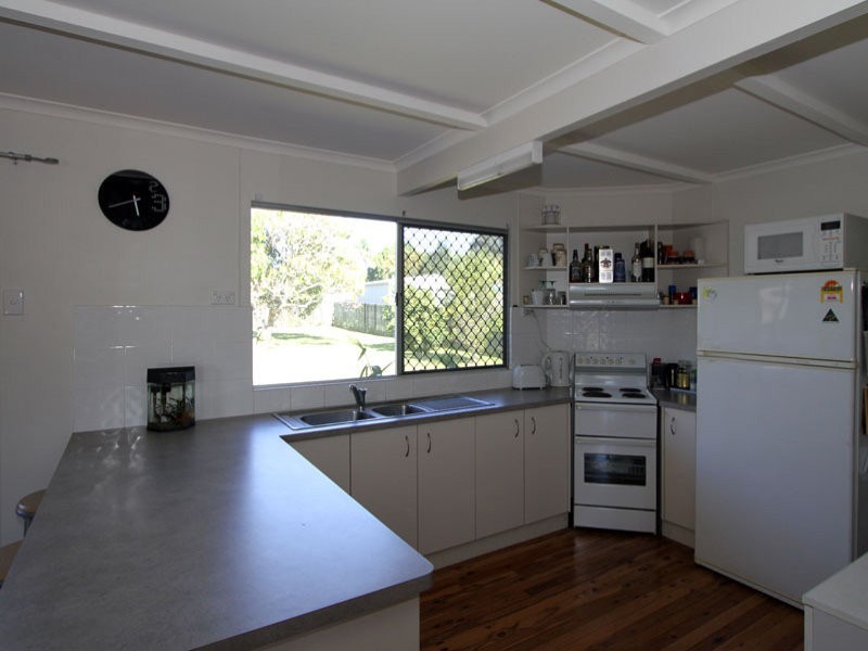 10 Jensen Drive, Urraween QLD 4655