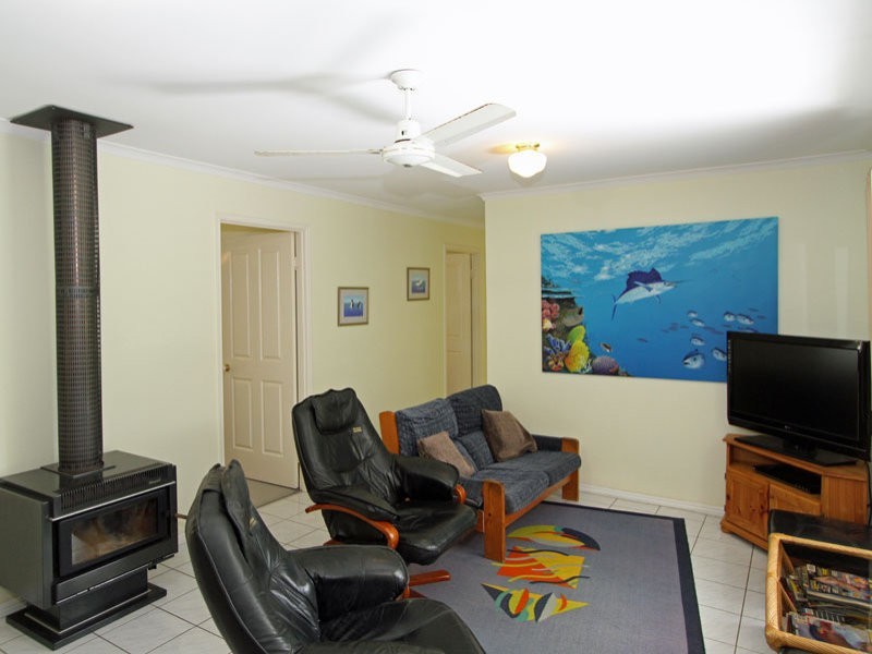 22 Ti Tree Road West, Booral QLD 4655