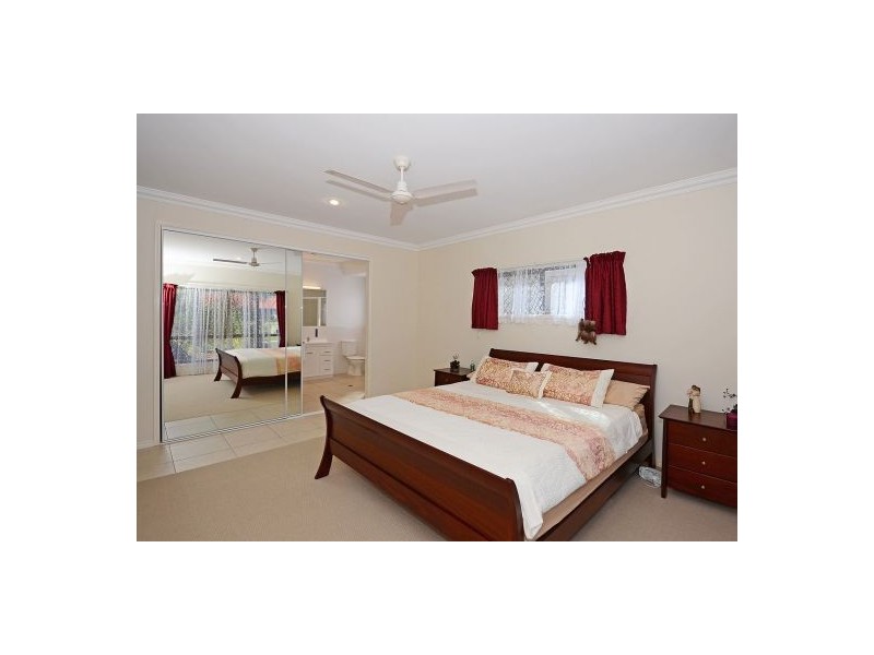 16 Harrison Circuit, Urangan QLD 4655