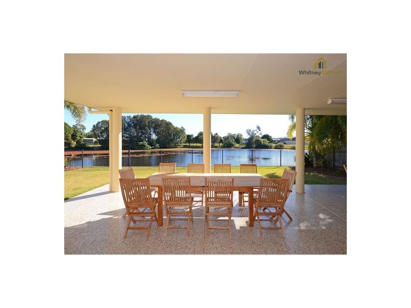 16 Harrison Circuit, Urangan QLD 4655