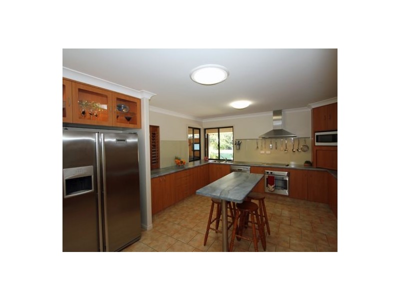12-14 Foxwood Court, Dundowran Beach QLD 4655