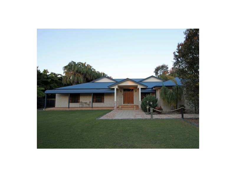 12-14 Foxwood Court, Dundowran Beach QLD 4655