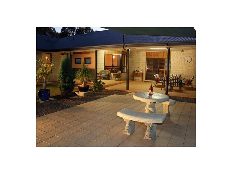 12-14 Foxwood Court, Dundowran Beach QLD 4655