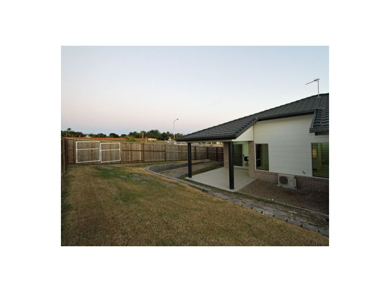 7 Morgan Circuit, Urraween QLD 4655