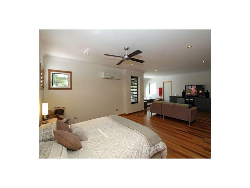 20-22 Foxwood Court, Dundowran Beach QLD 4655