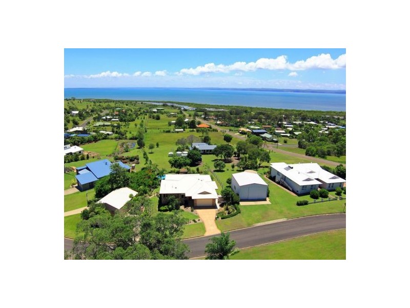 9 Cove Boulevard, River Heads QLD 4655