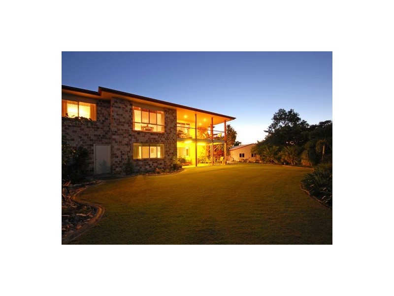 9 Cove Boulevard, River Heads QLD 4655
