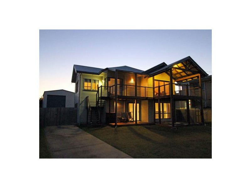 195 Esplanade, Point Vernon QLD 4655