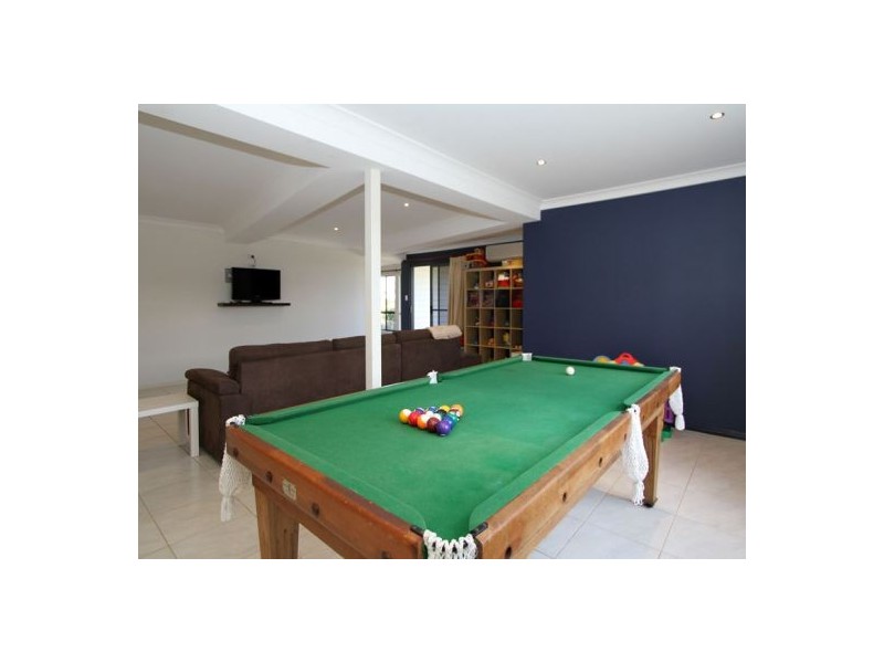 195 Esplanade, Point Vernon QLD 4655