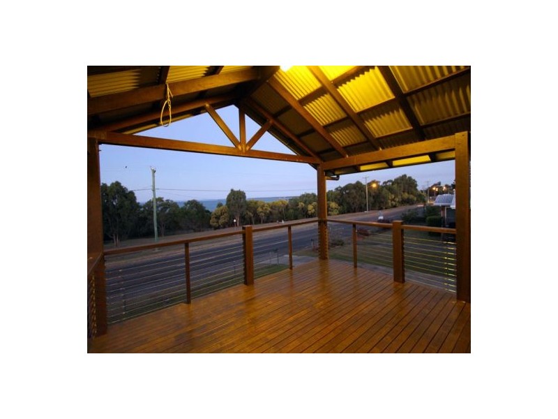195 Esplanade, Point Vernon QLD 4655
