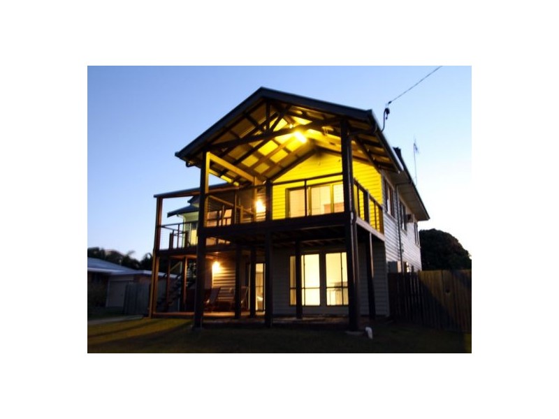 195 Esplanade, Point Vernon QLD 4655
