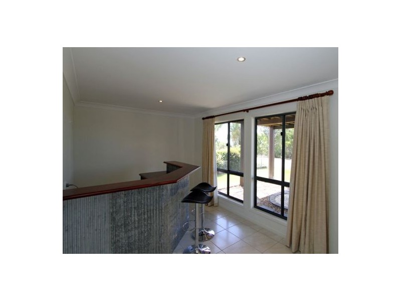 195 Esplanade, Point Vernon QLD 4655