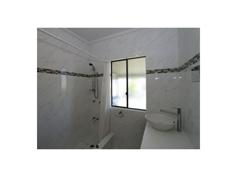 195 Esplanade, Point Vernon QLD 4655