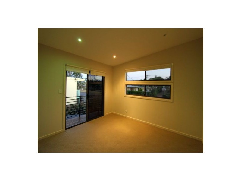 15a Jensen Drive, Urraween QLD 4655