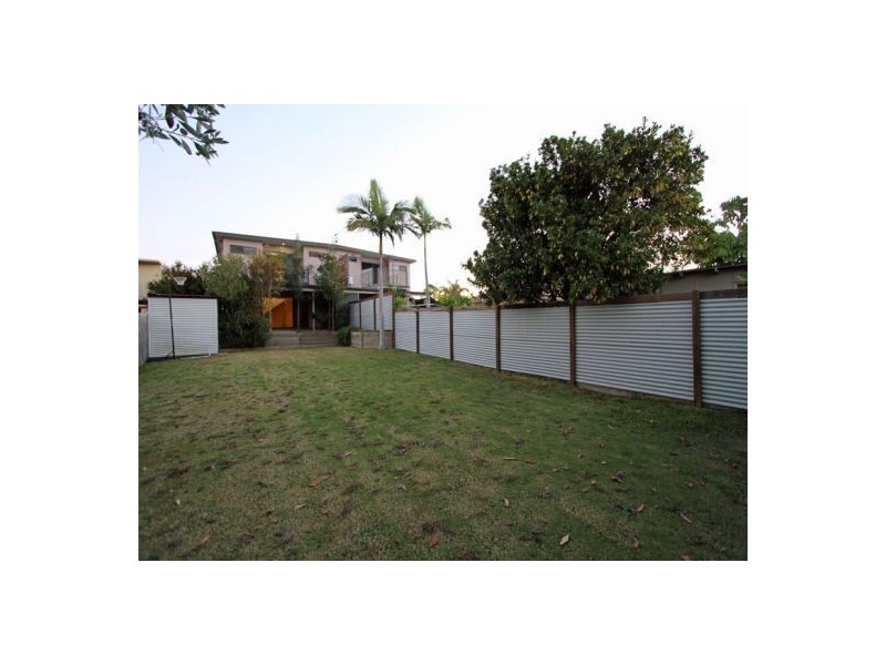 15a Jensen Drive, Urraween QLD 4655