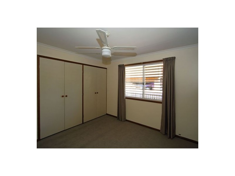 41 Helsham St, Point Vernon QLD 4655