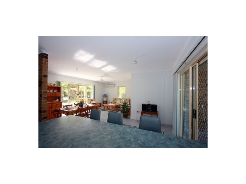 35 Orchid Avenue, Urangan QLD 4655