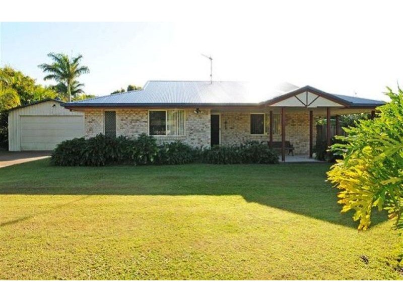 18 Twolyn Street, Urangan QLD 4655