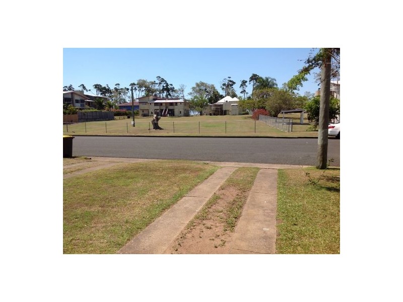 1/5 Mckean Road, Scarness QLD 4655