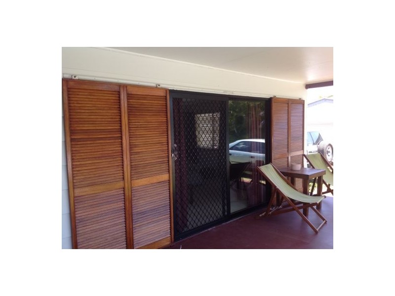 25 Leslie Lane, Scarness QLD 4655