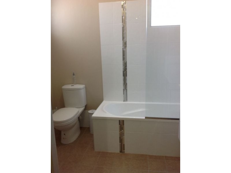 25 Leslie Lane, Scarness QLD 4655