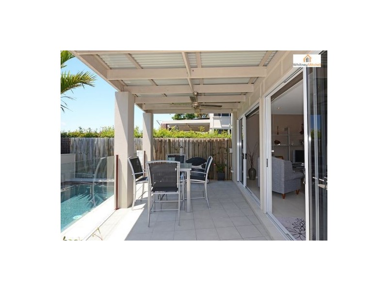 4/8 Hervey Street, Scarness QLD 4655