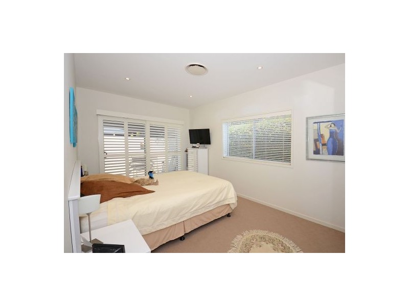 4/8 Hervey Street, Scarness QLD 4655
