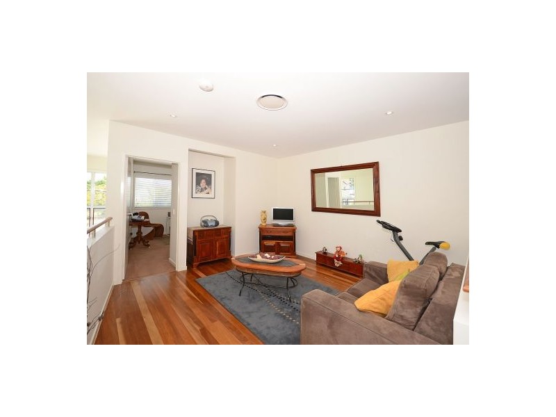 4/8 Hervey Street, Scarness QLD 4655
