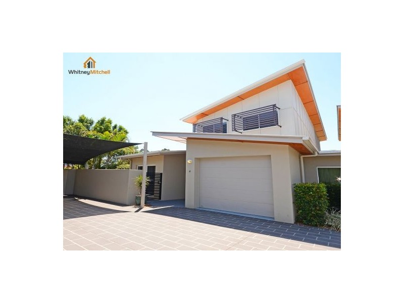 4/8 Hervey Street, Scarness QLD 4655