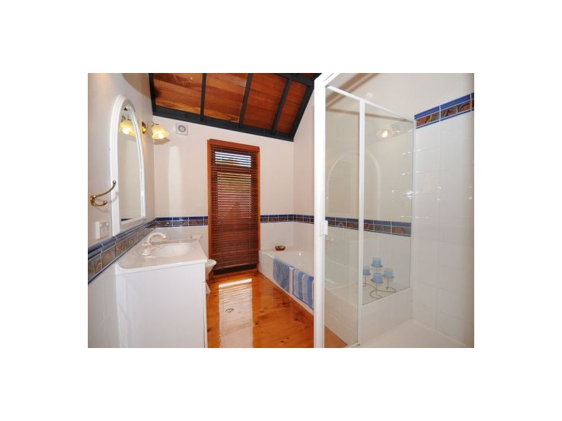 18 Ries Road, Toogoom QLD 4655