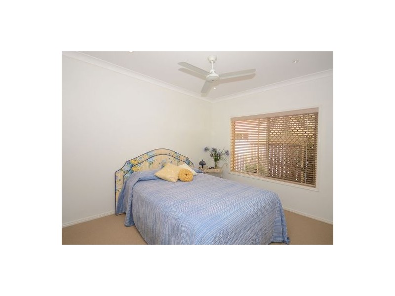 14 Jonwest Close, Torquay QLD 4655