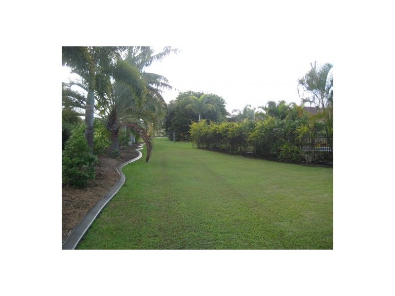 18-20 Stormy Rise, River Heads QLD 4655