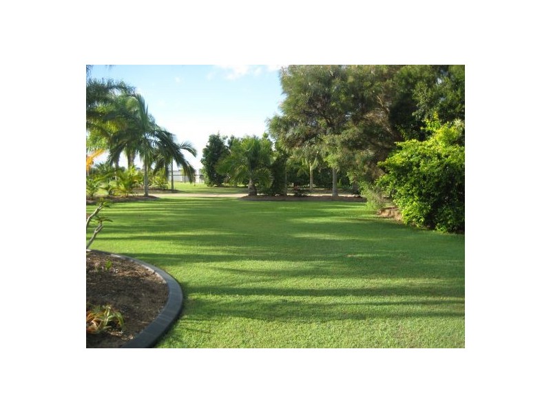 18-20 Stormy Rise, River Heads QLD 4655