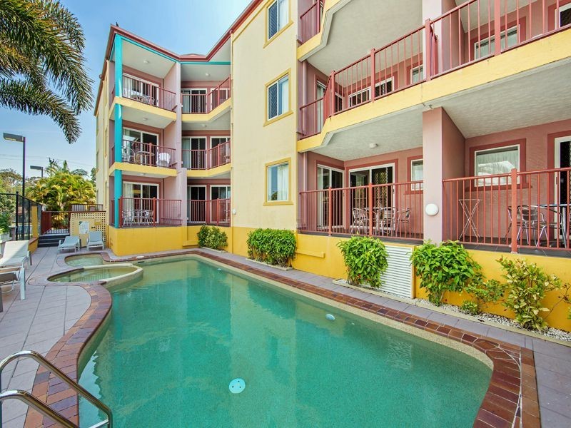 396 Esplanade, Torquay QLD 4655