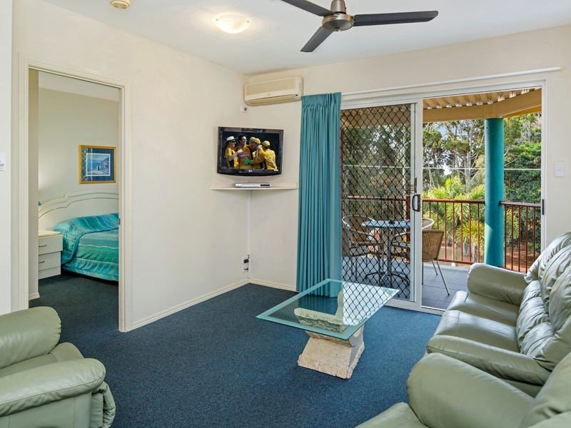 396 Esplanade, Torquay QLD 4655