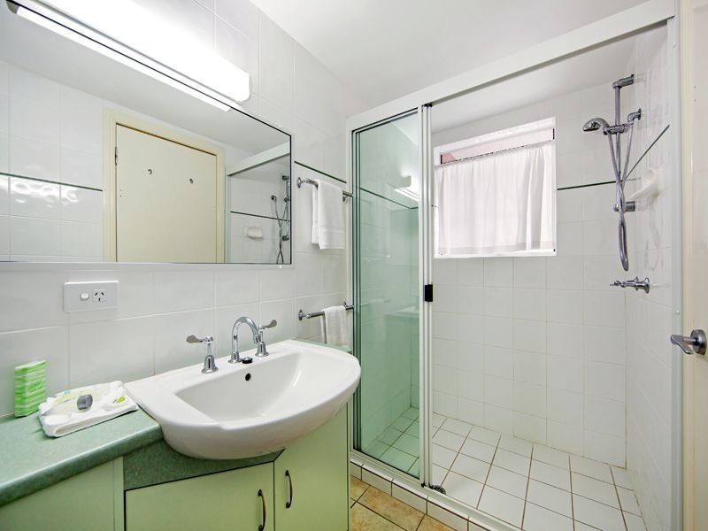 396 Esplanade, Torquay QLD 4655