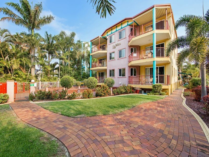 396 Esplanade, Torquay QLD 4655