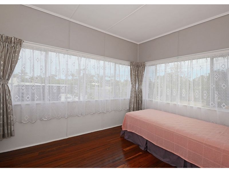 125 Pulgul Street, Urangan QLD 4655
