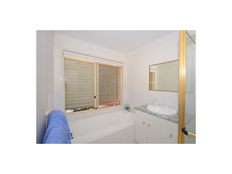 21 Lido Parade, Urangan QLD 4655